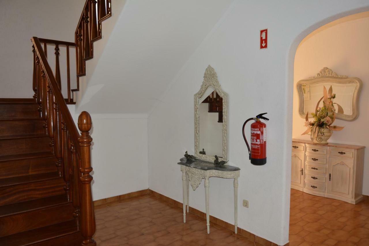 Villa Paraiso - 4 Bedrooms And Pool Albufeira Exterior photo